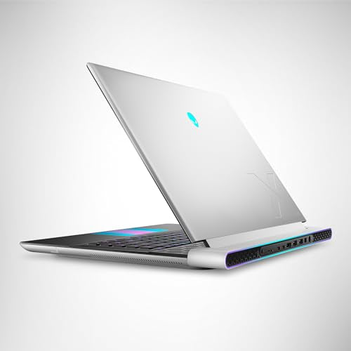 Alienware X16 R2 Gaming Laptop